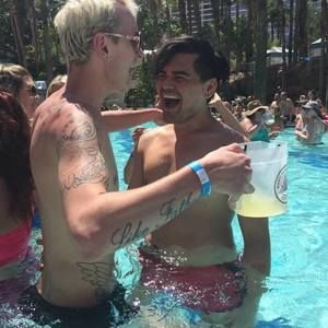 Meet your Posher, Johnathan